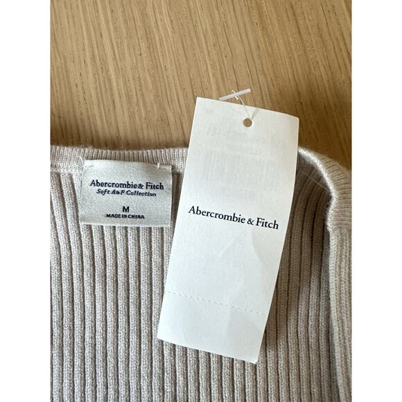 NWT Abercrombie & Fitch Soft Ribbed Wrap Bodysuit Size Medium - Picture 6 of 7